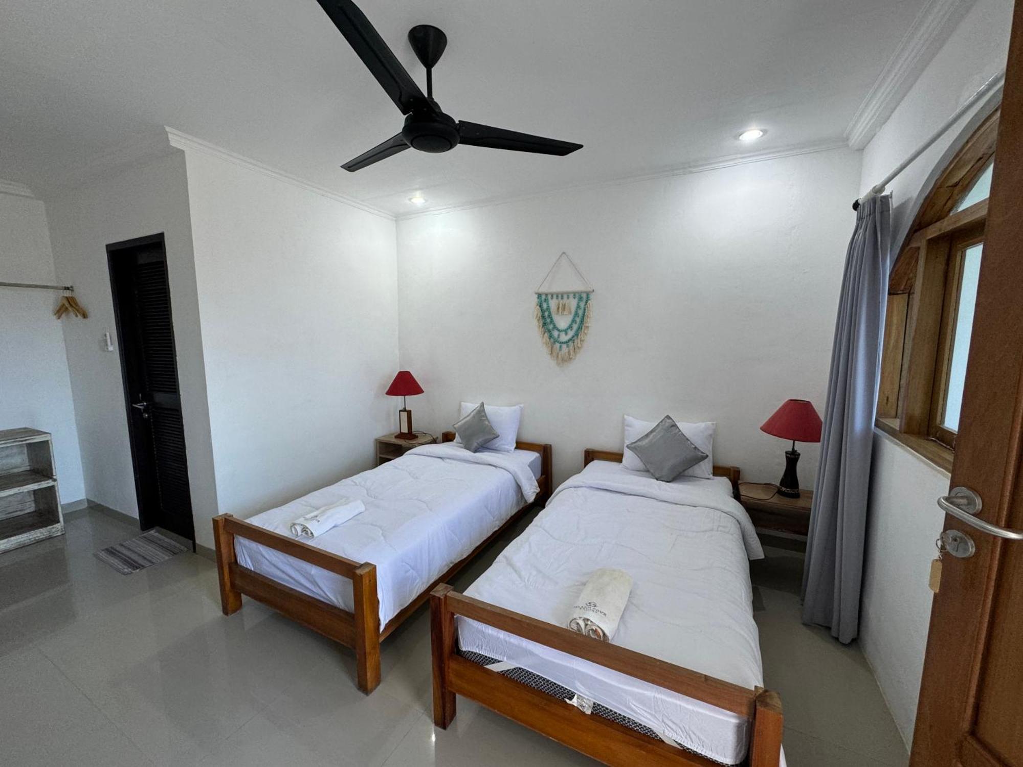 Kov Ceningan Hotell Lembongan Eksteriør bilde