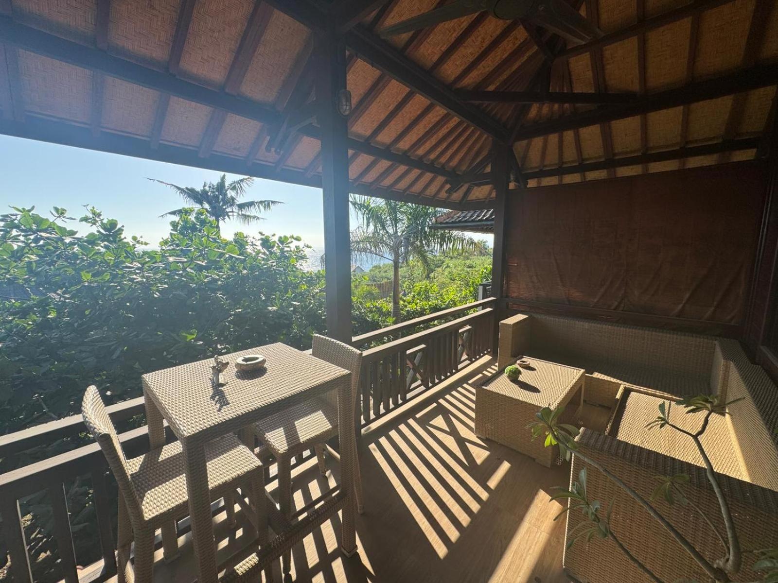 Kov Ceningan Hotell Lembongan Eksteriør bilde