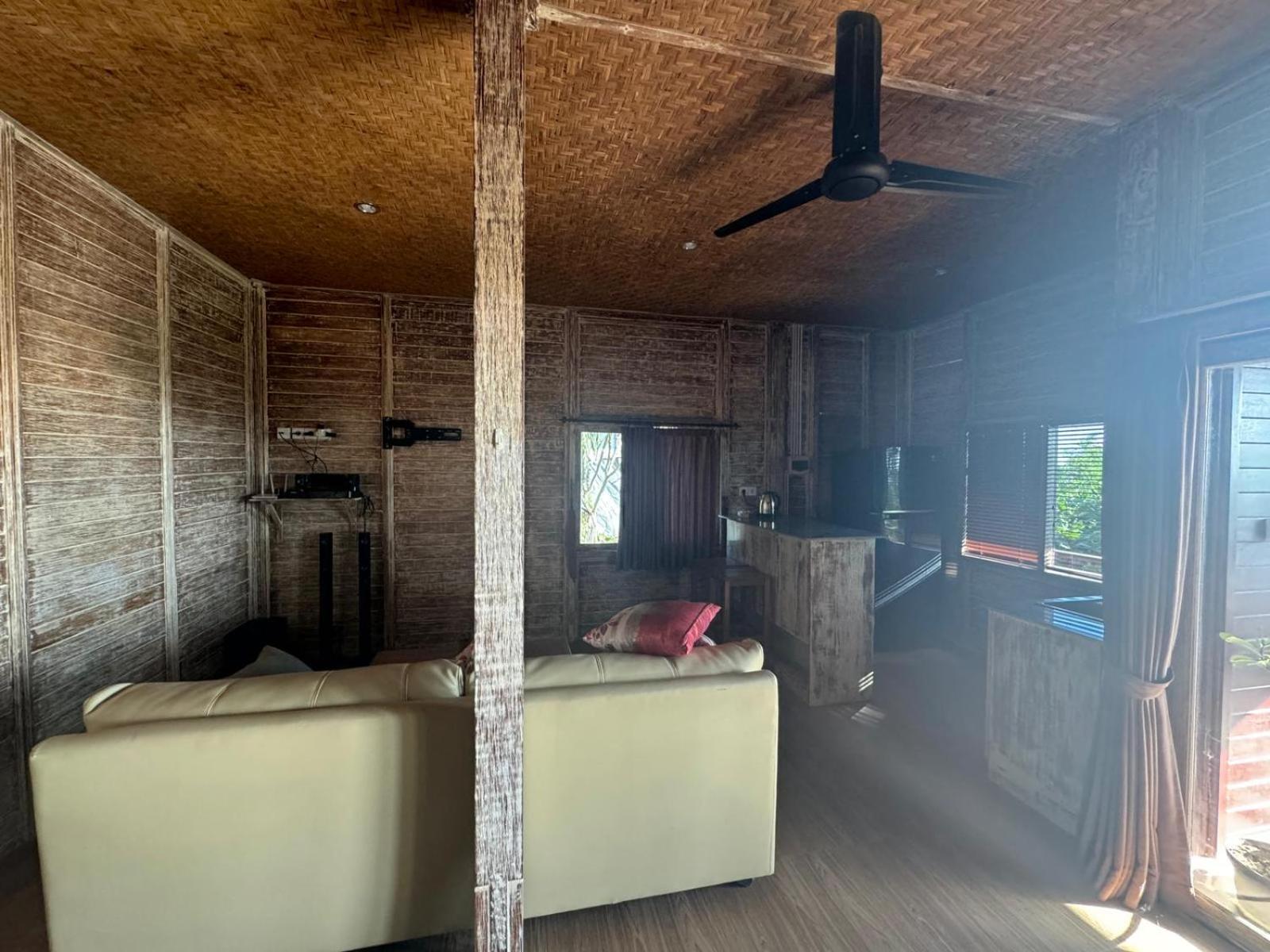 Kov Ceningan Hotell Lembongan Eksteriør bilde